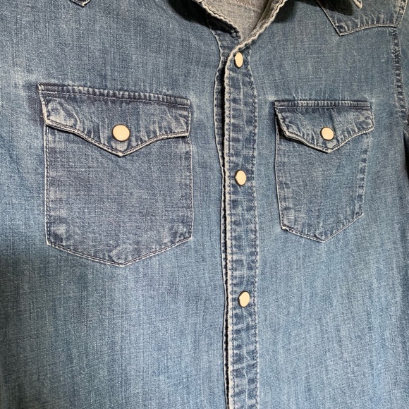 Gap Boys Chambray Shirt Blue Size L - Picture 3 of 7